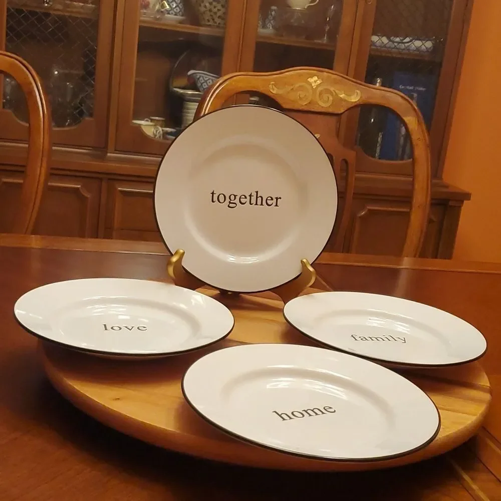 JC PENNY HOME SALAD PLATES A SET OF 4